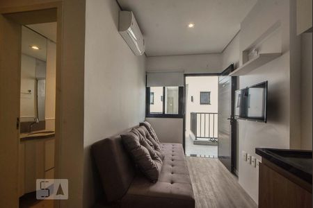 Apartamento para alugar com 1 quarto, 15m² em Santo Amaro, São Paulo