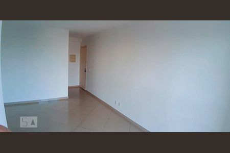 Sala de apartamento para alugar com 3 quartos, 62m² em Vila Talarico, São Paulo