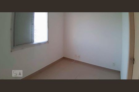 Quarto 2 de apartamento para alugar com 3 quartos, 62m² em Vila Talarico, São Paulo