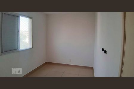 Quarto 2 de apartamento para alugar com 3 quartos, 62m² em Vila Talarico, São Paulo