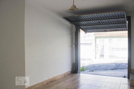 Garagem de casa para alugar com 3 quartos, 190m² em Jardim São Paulo(zona Norte), São Paulo
