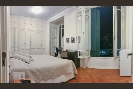 Suíte de apartamento para alugar com 4 quartos, 200m² em Flamengo, Rio de Janeiro