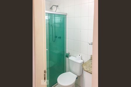 Banheiro 1 de apartamento para alugar com 3 quartos, 80m² em Campestre, Santo André