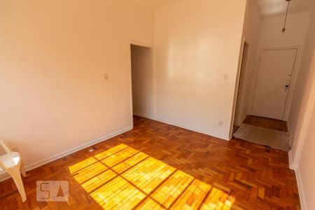 Sala de apartamento para alugar com 2 quartos, 69m² em Perdizes, São Paulo