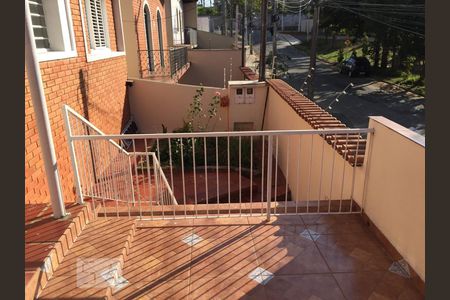 Casa à venda com 120m², 2 quartos e 1 vagaFachada da casa