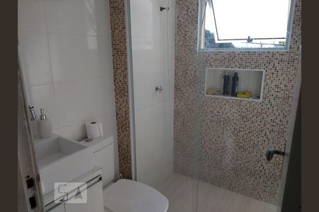 Banheiro de apartamento à venda com 2 quartos, 50m² em Taboão, São Bernardo do Campo