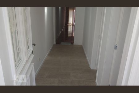 Hall de entrada de casa à venda com 3 quartos, 220m² em Alto de Pinheiros, São Paulo