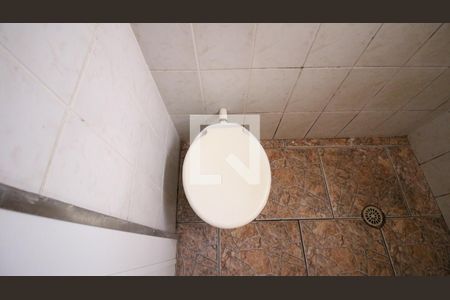 Banheiro Social de casa para alugar com 1 quarto, 40m² em Vila Darli, São Paulo