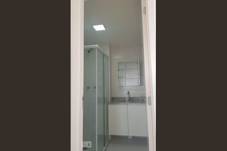 Banheiro de apartamento à venda com 2 quartos, 43m² em Santa Teresinha, São Paulo