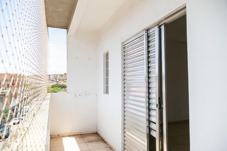 Sacada quarto 1 de apartamento para alugar com 1 quarto, 50m² em Parque Continental I, Guarulhos