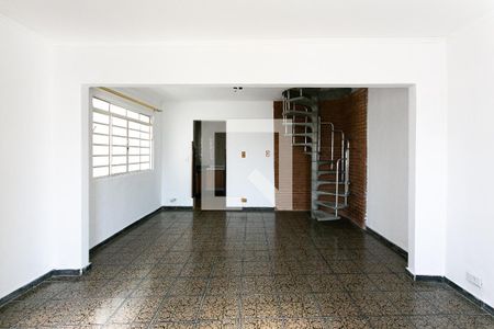 Sala de casa para alugar com 3 quartos, 200m² em Vila Mafra, São Paulo