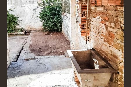 Detalhe da area de serviço de casa à venda com 1 quarto, 80m² em Teresópolis, Porto Alegre