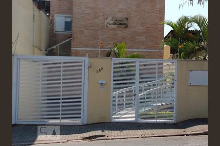 Casa de condomínio à venda com 135m², 3 quartos e 2 vagasFachada