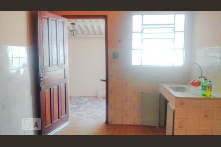 Cozinha de casa para alugar com 1 quarto, 50m² em Vila Ede, São Paulo