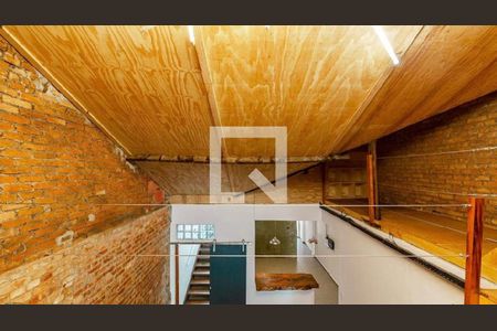 Sotão de casa para alugar com 3 quartos, 230m² em Barra Funda, São Paulo