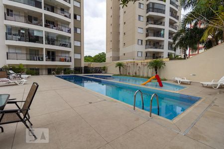 Piscina de apartamento para alugar com 2 quartos, 70m² em Vila Gomes, São Paulo