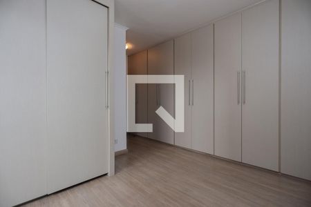 Suíte de apartamento para alugar com 3 quartos, 142m² em Santa Teresinha, São Paulo