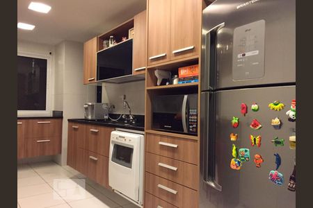 Cozinha de apartamento à venda com 4 quartos, 166m² em Jacarepaguá, Rio de Janeiro