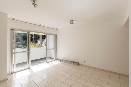 Apartamento à venda com 70m², 2 quartos e 1 vagaSala