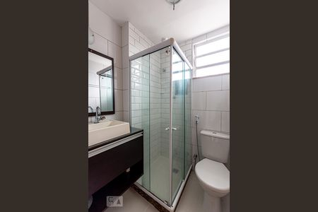 Banheiro Social de apartamento à venda com 2 quartos, 51m² em Fonseca, Niterói