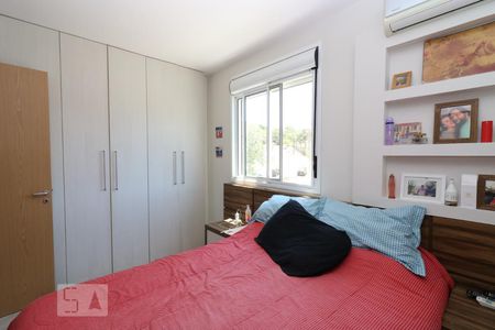 Quarto Suíte de apartamento à venda com 3 quartos, 68m² em Jardim Carvalho, Porto Alegre