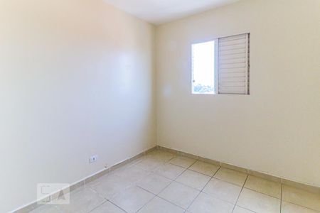 Quarto 1 de apartamento para alugar com 2 quartos, 70m² em Jardim Aeroporto, São Paulo