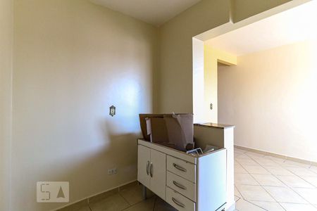 Sala de TV de apartamento para alugar com 2 quartos, 70m² em Jardim Aeroporto, São Paulo