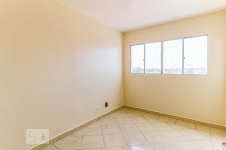 Sala de apartamento para alugar com 2 quartos, 70m² em Jardim Aeroporto, São Paulo