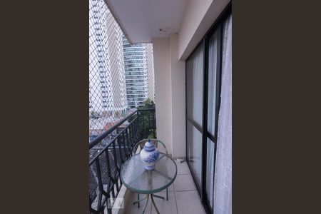 Varanda Sala de apartamento à venda com 3 quartos, 80m² em Vila Romana, São Paulo