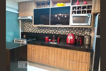 Cozinha de apartamento para alugar com 3 quartos, 99m² em Chácara Califórnia, São Paulo