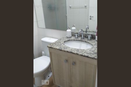 Banheiro Social de apartamento para alugar com 3 quartos, 99m² em Chácara Califórnia, São Paulo