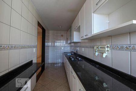 Cozinha de apartamento para alugar com 3 quartos, 96m² em Guará Ii, Brasília