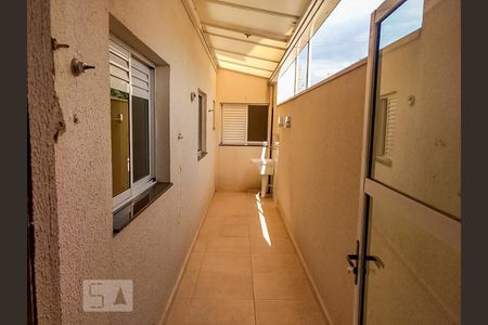 Área de Serviço e Quintal de apartamento à venda com 3 quartos, 80m² em Vila Curuçá, Santo André