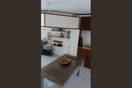 Sala de apartamento para alugar com 2 quartos, 87m² em Barra da Tijuca, Rio de Janeiro