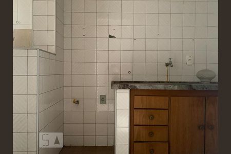 Cozinha de kitnet/studio para alugar com 1 quarto, 55m² em Centro, Campinas