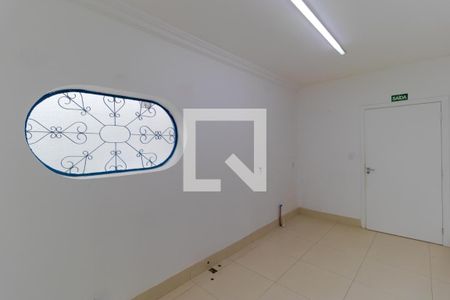 Salas de casa para alugar com 4 quartos, 313m² em Nova Campinas, Campinas