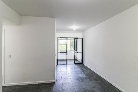 Sala de apartamento para alugar com 3 quartos, 80m² em Recreio dos Bandeirantes, Rio de Janeiro