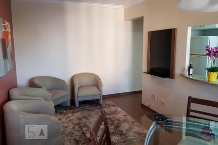 Sala de apartamento para alugar com 3 quartos, 70m² em Bigorrilho, Curitiba