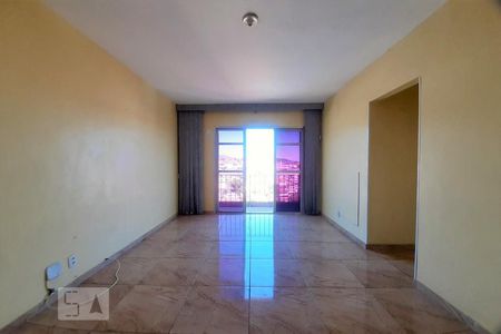 Apartamento à venda com 60m², 2 quartos e 2 vagasSala