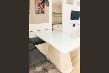 Sala  de apartamento à venda com 1 quarto, 40m² em Indianópolis, São Paulo