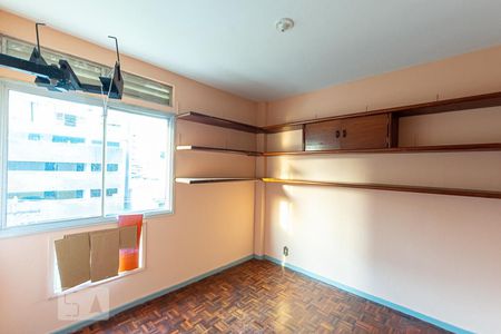 Quarto 1 de apartamento para alugar com 2 quartos, 70m² em Ingá, Niterói