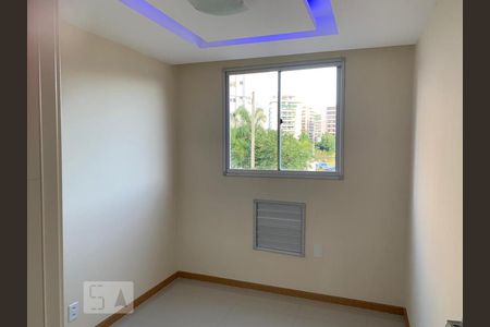 Quarto 2 de apartamento para alugar com 2 quartos, 52m² em Barra da Tijuca, Rio de Janeiro