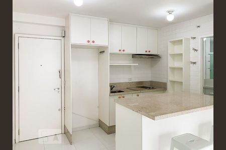 Kitnet/Studio à venda com 1 quarto, 35m² em Cambuci, São Paulo