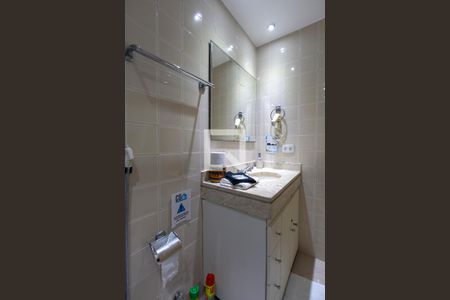 Apartamento para alugar com 56m², 1 quarto e 2 vagas Apartamento para alugar com 56m², 1 quarto e 2 vagasBanheiro