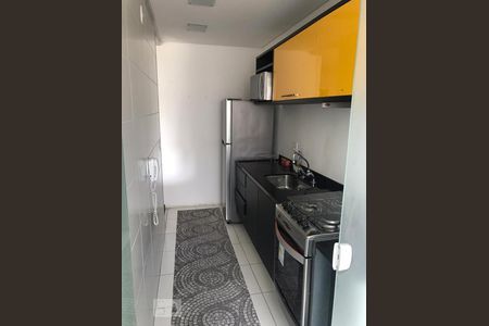 Cozinha de apartamento para alugar com 1 quarto, 50m² em Jardim Anália Franco, São Paulo