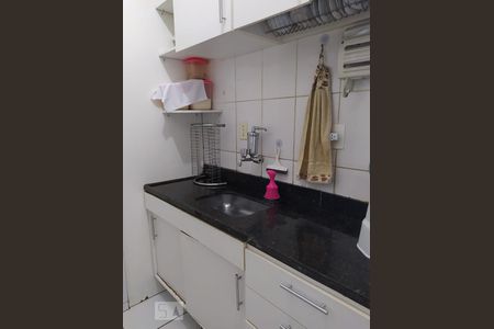 Cozinha de apartamento à venda com 2 quartos, 79m² em Havaí, Belo Horizonte