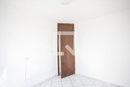 Quarto 2 de apartamento para alugar com 2 quartos, 56m² em Padroeira, Osasco