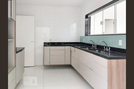 Casa de Condomínio à venda com 6 quartos, 333m² em Vargem Grande, Rio de Janeiro
