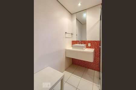 Banheiro do Corredor de apartamento para alugar com 2 quartos, 92m² em Centro, Guarulhos