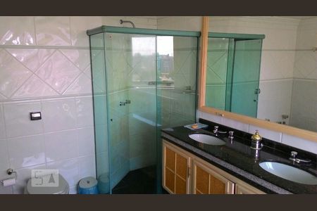 Banheiro de apartamento para alugar com 4 quartos, 320m² em Água Verde, Curitiba